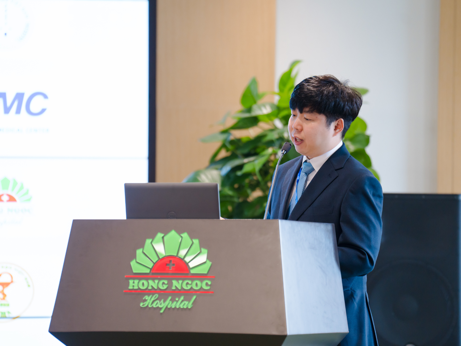 Toàn cảnh hội thảo 