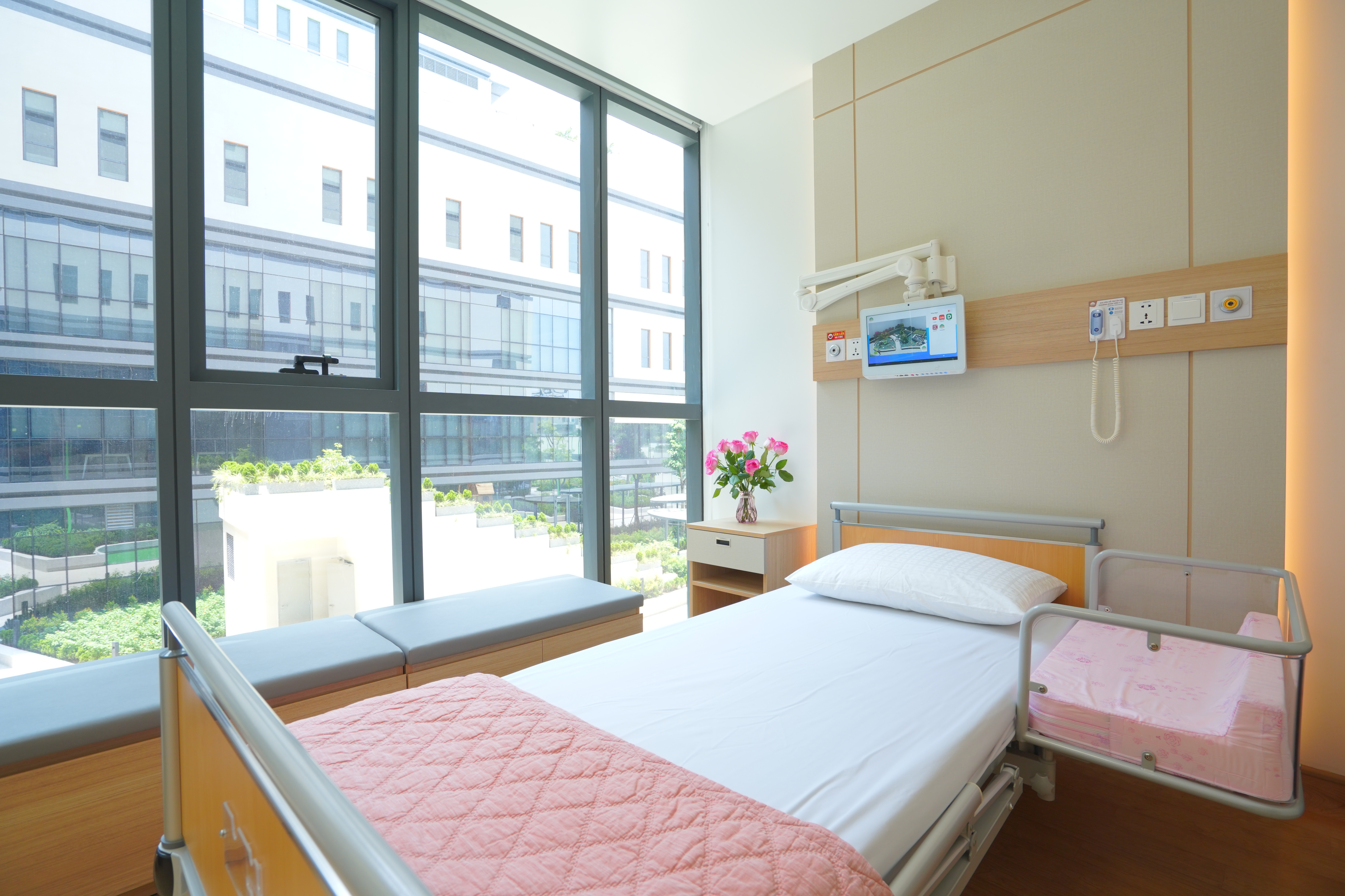 Thai kỳ khỏe mạnh - Đón thế hệ vàng: Nhận ưu đãi tới 18 triệu đồng