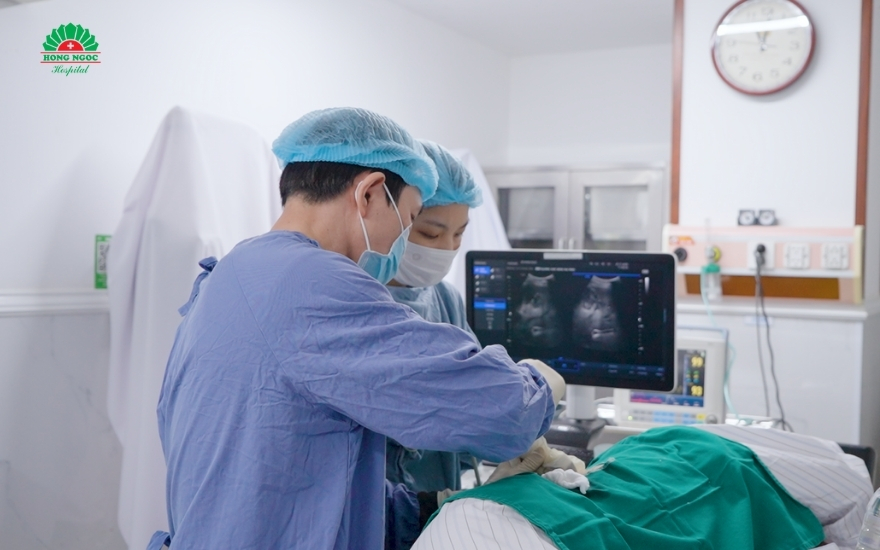 chum-ap-xe-gan-khong-lo-gay-nhiem-khuan-huyet