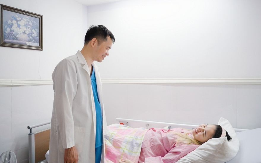 Hanh Trinh 8 Thang Gian Nan 1