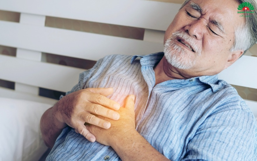 Mất nước âm thầm mùa hè: Dấu hiệu sớm không nên bỏ qua