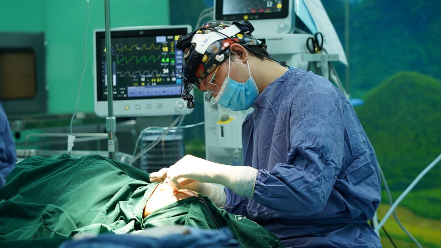 nâng mũi cấu trúc