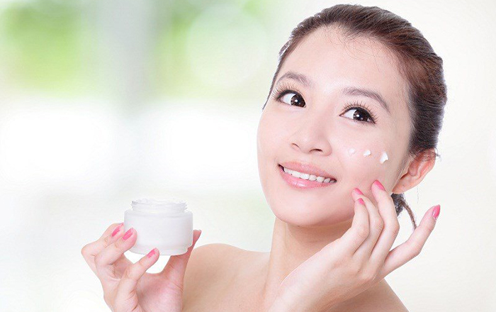 dưỡng da mùa hè