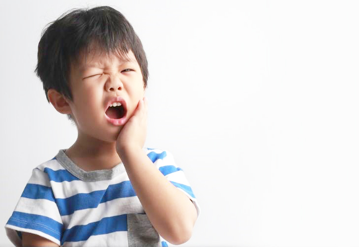 trẻ nhỏ biếng ăn