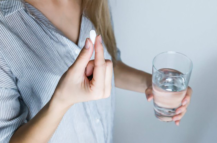 Trong thai kỳ mẹ bầu lưu ý khi dùng thuốc vì nó có thể gây sảy thai