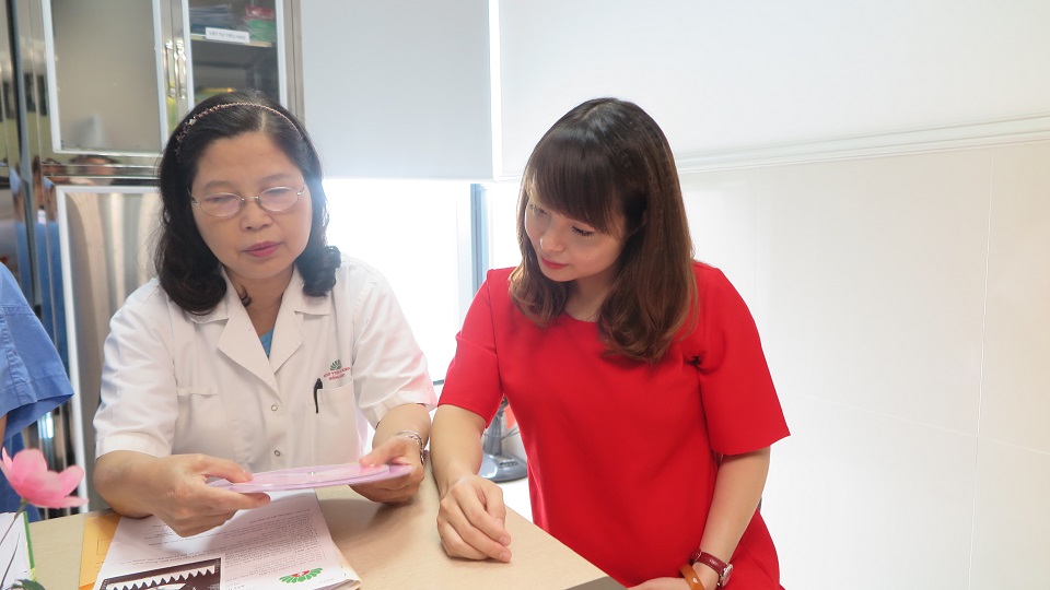 Chăm sóc da bà bầu sau sinh