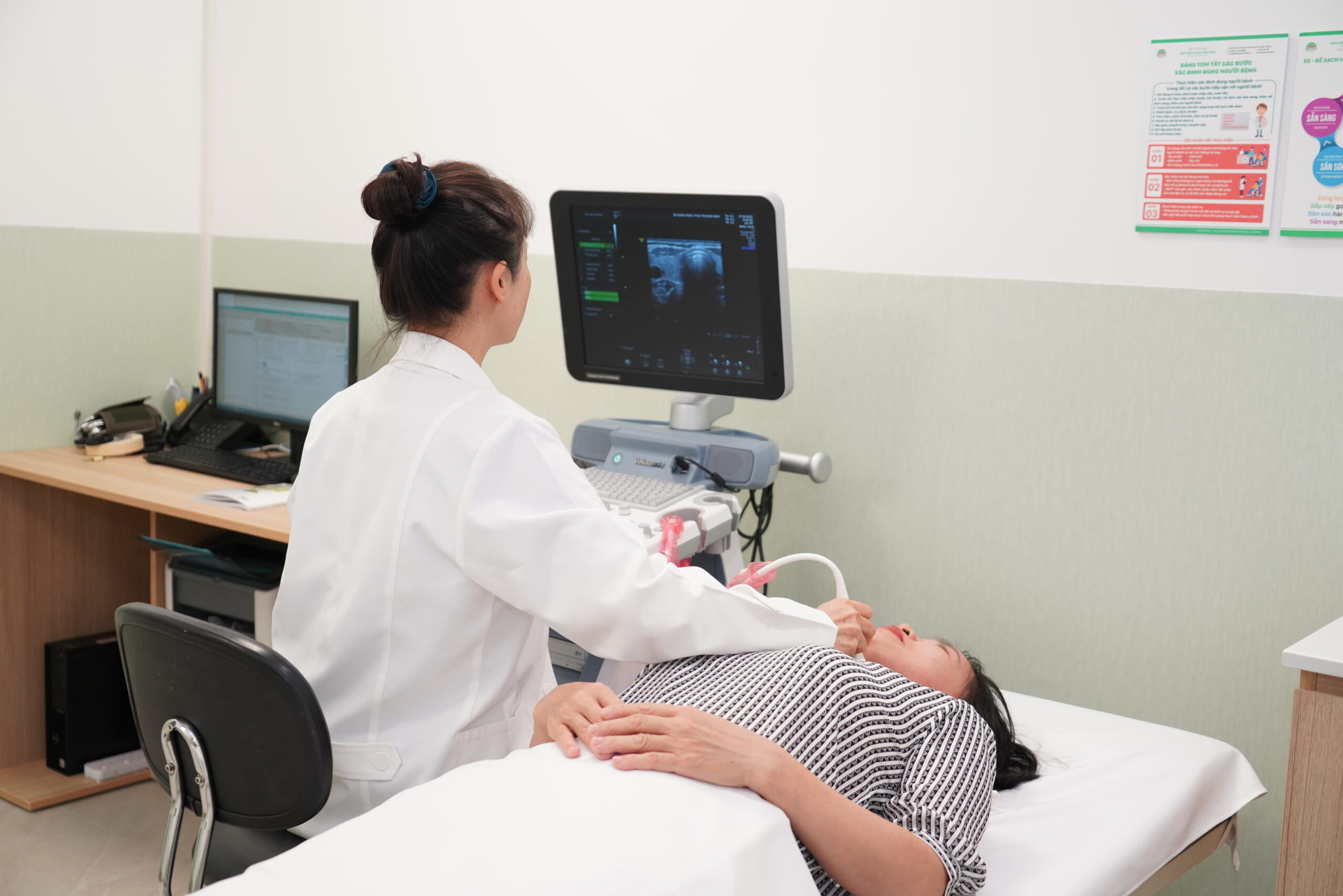 Đi tìm nguyên nhân bệnh cường giáp chuyển sang suy giáp