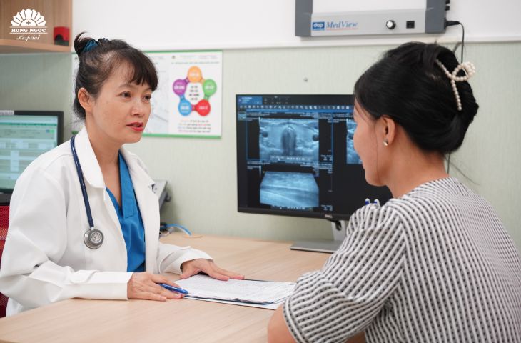 Khám lâm sàng tuyến giáp