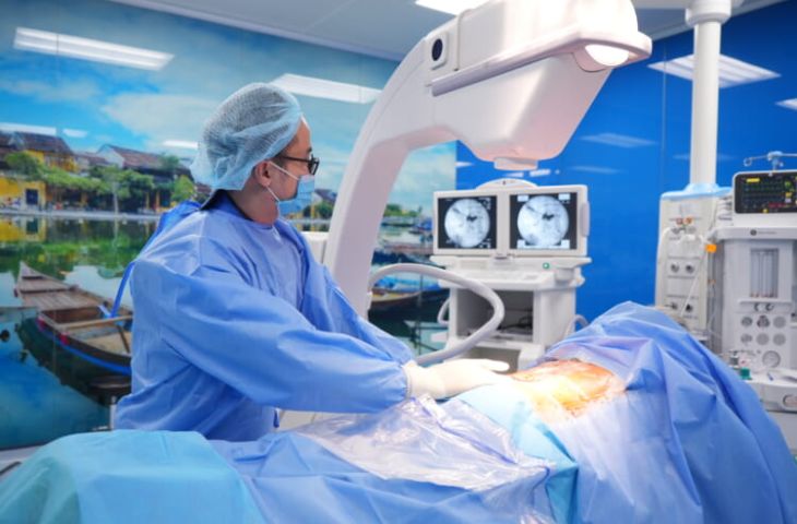 Chi phí bơm xi măng cột sống