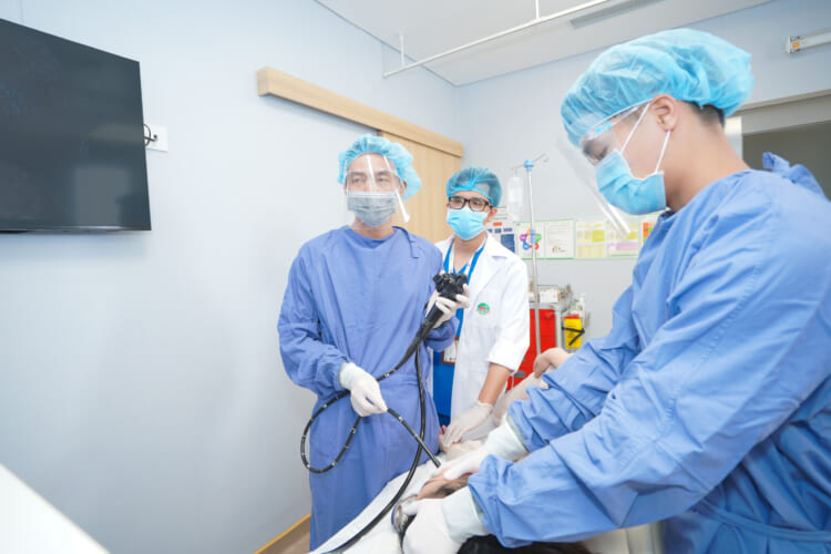 lam-sach-dai-trang-tai-nha-5