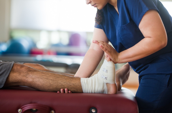 tập luyện sau mổ gãy xương