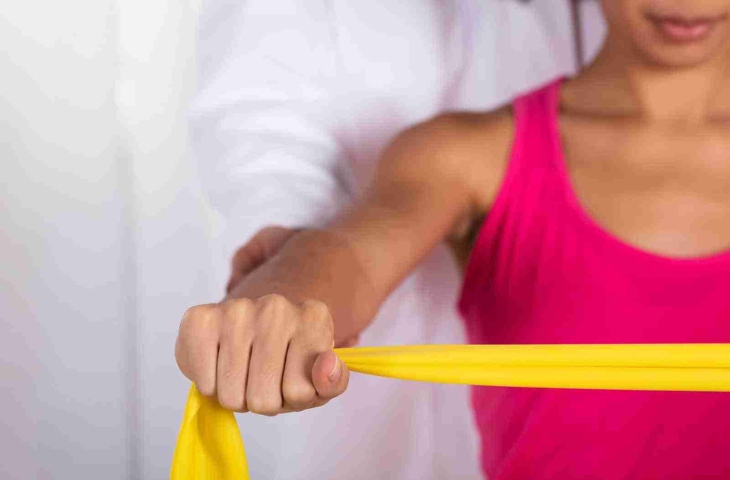 tập luyện sau mổ gãy xương