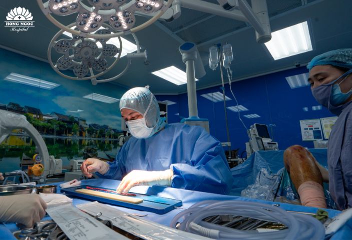 Chi phí phẫu thuật dây chằng khớp gối